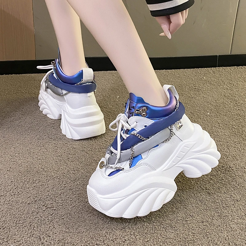 女性のためのレースアップスニーカー、ローファー、靴、カジュア - Outdoor Sports Shoes のレビューと価格